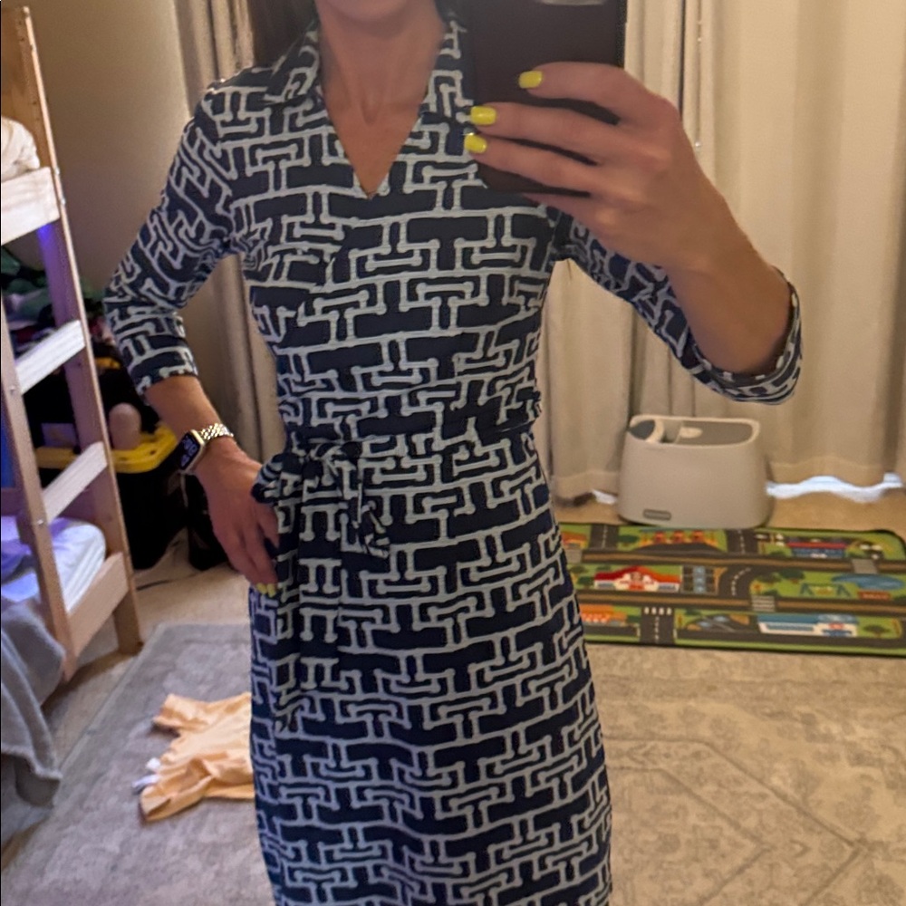 J. McLaughlin Navy and White Patterned Dress - Picture 7 of 7